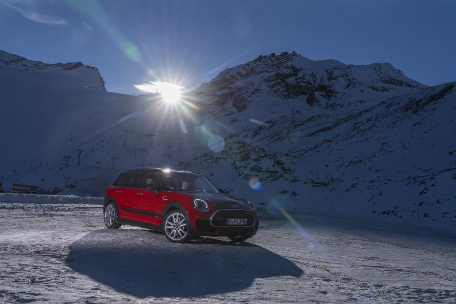  Mini John Cooper Works Clubman 2016 года  (WW) (фото 86 из 102)